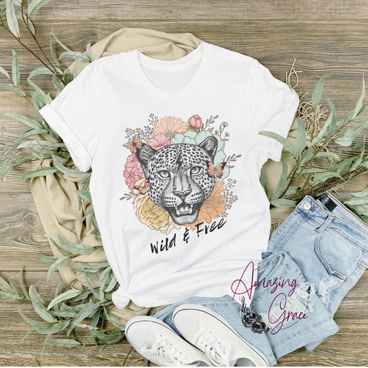 Adults tshirt - WILD & FREE